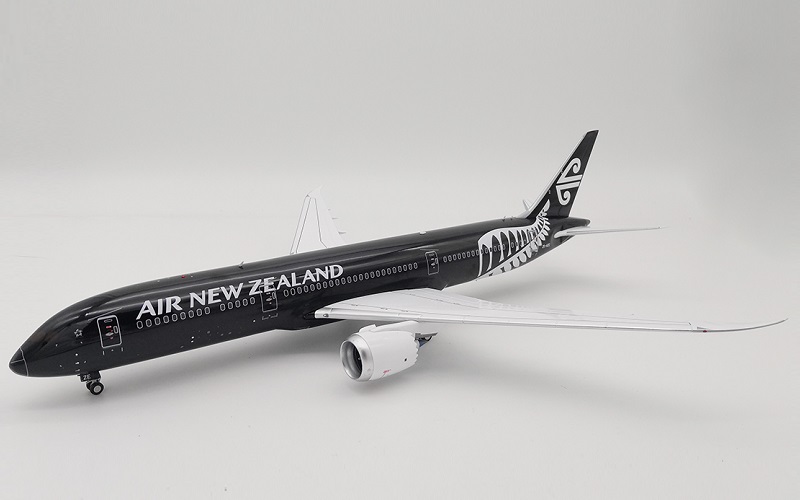 1/200 2014 Air NZ 787 Dreamliner