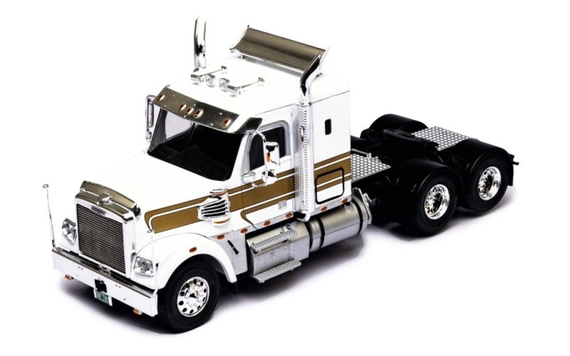 1/43 2012 Freightliner Coronado