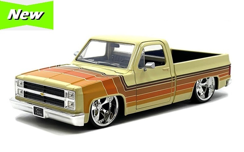 1/24 1985 Chev C-10 Custom - Cream