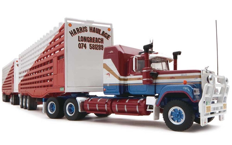 1/64 Harris Haulage Livestock Road Train (HR12043_12957)