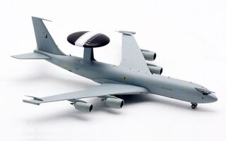1/200 Boeing E-3D Sentry ZH101 RAF